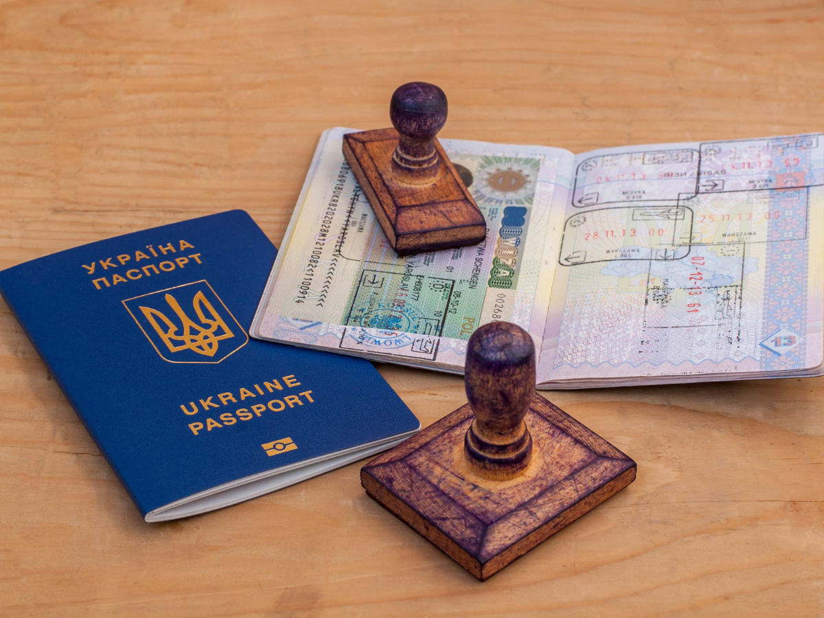 migration agent near me